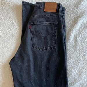 Levi’s Ribcage Ankle Jeans
